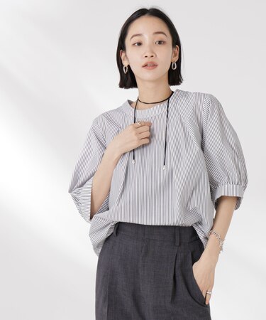 ボリュームスリーブタックブラウス