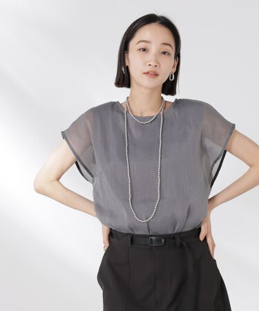 シアーレイヤードノースリーブカットトップス