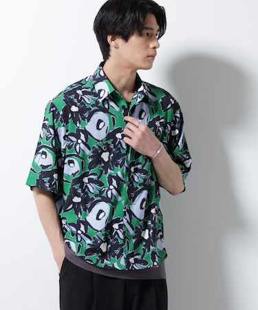総柄プリントシャツ