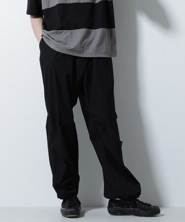 ライトウェイトバギーパンツ