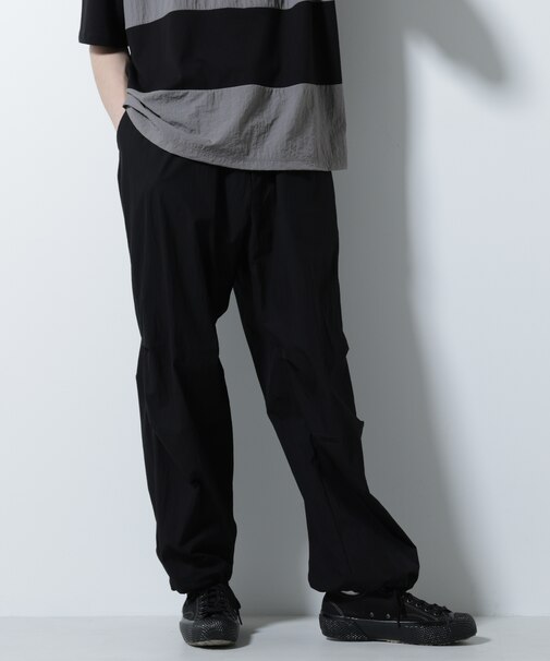 ライトウェイトバギーパンツ