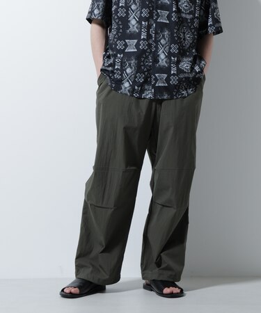 ライトウェイトバギーパンツ