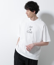 「Art & Craft」エディトリアル 刺繍Tシャツ