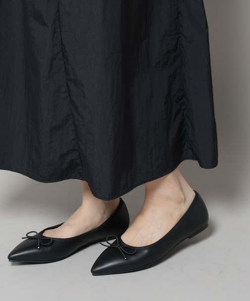 ポインテッドトゥリボンフラットパンプス