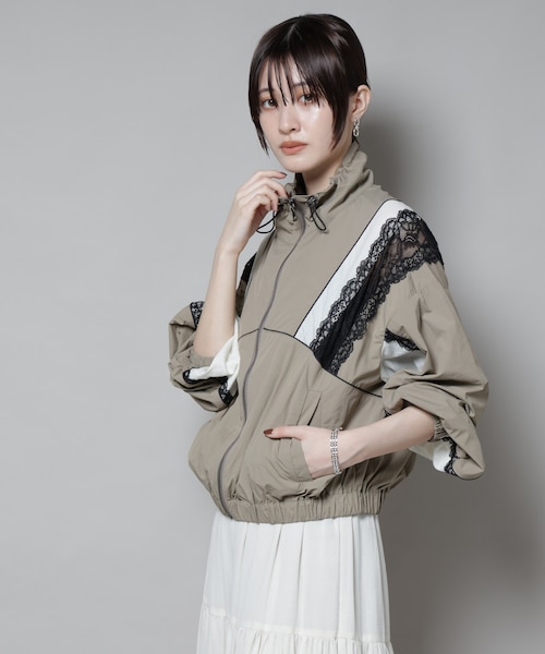 LOHEN ローヘン エコナイロンブルゾン　ホワイト　美品 8/16ライブ① ナイロンブルゾン (プライオリティ P24166