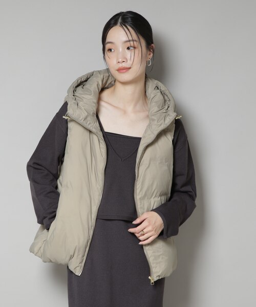 【極美品】ナノユニバース　LIMONTA ダウンベスト　ラクーンファー 極美品】ナノユニバース LIMONTA ダウンベスト ラクーンファー