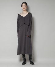 ニットキャミワンピース×クロップドVネックニット セット