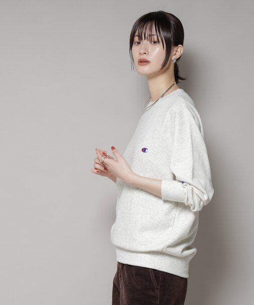 Champion／CREW NECK SWEATSHIRT