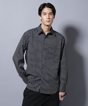 「EDITORIAL PRINT」シルキータッチシャツ