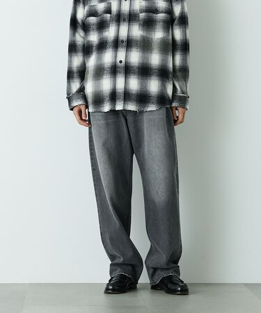 「HOTEL PALACE」 フェードデニム ルーズシルエットパンツ