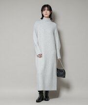 エアリーヤーン畦編タートルニットマキシワンピース