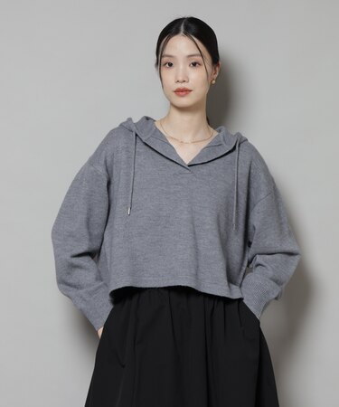 スキッパーフードニット