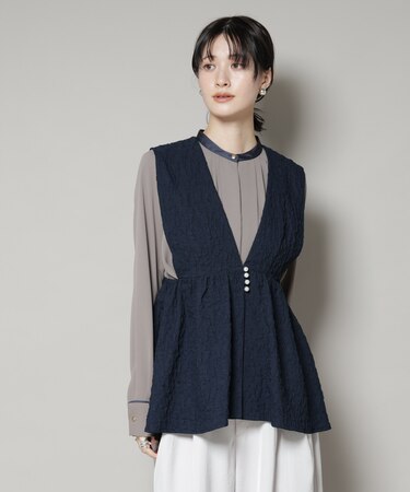 troisiemechaco／PUFFY JACQUARD　ジレ