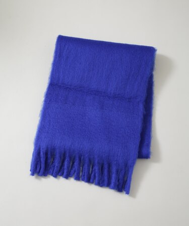 ボリュームフリンジマフラー ／ ソリッド