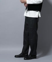 ヴィンテージライクフェイクレザー ダブルニーテーパードパンツ