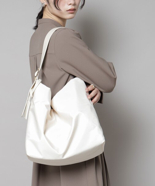 パファートートバッグ