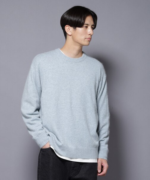 アンゴラ混ライトクルーネックニット