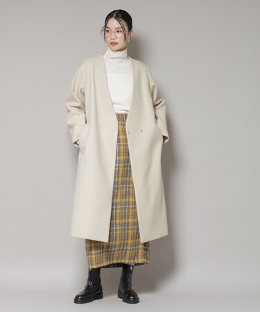 Vネックノーカラーコート