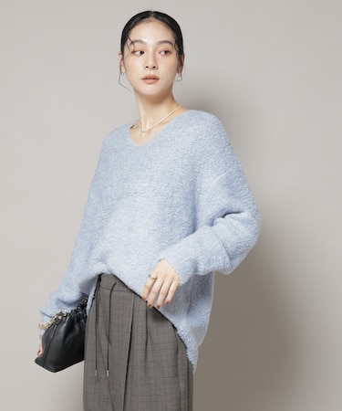 ウールフェザーVネックニットプルオーバー