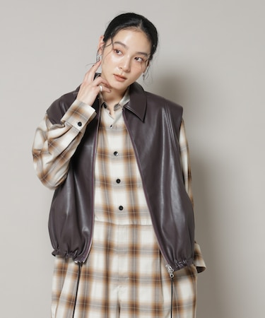 フェイクレザードロストヘムベスト