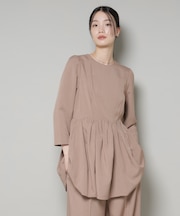 troisieme chaco／TWILL ペプラムトップス(セットアップ可)
