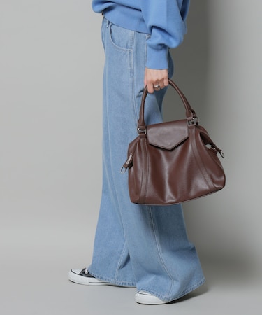 ショルダー付きフラップミニボストン