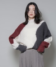 モヘヤ起毛カーブパターンブロッキングニット