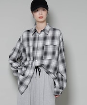 オーバーサイズチェックシャツ