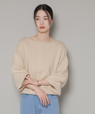 前後2wayセンターパール釦プルオーバーニット