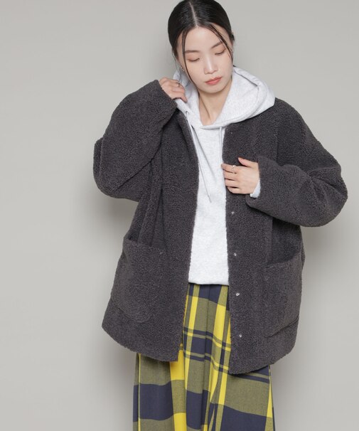 ソフトボアノーカラーミドルコート