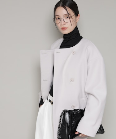 ノーカラーミドルコート