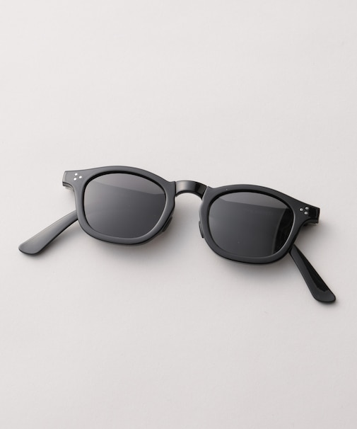 アイウェア／ボストン型　折り畳み式サングラス