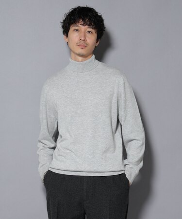 カシミヤミックスタートルネックニット