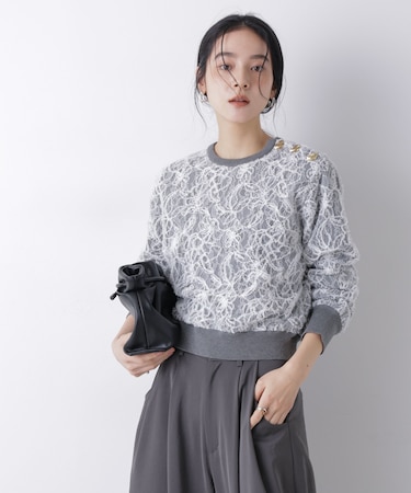 レースレイヤードニットプルオーバー
