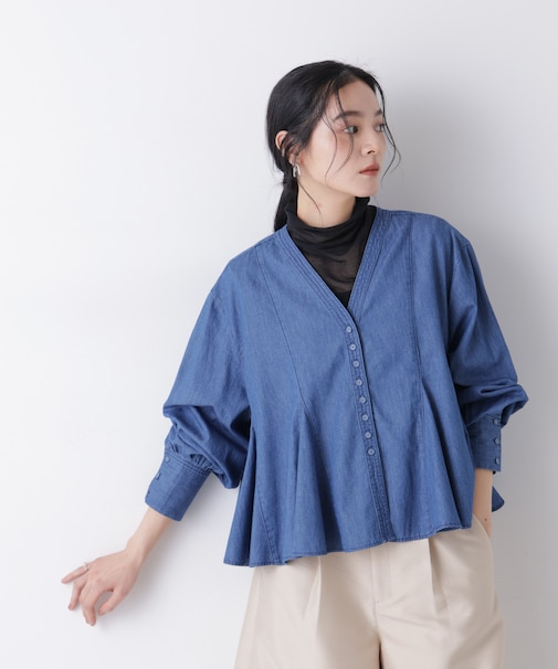 ライトデニムフレアブラウス