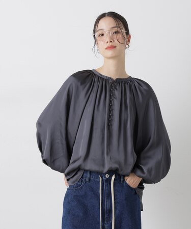 前後2wayサテンボリュームスリーブブラウス