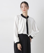 フロントタックバイカラーボータイブラウス