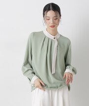 フロントタックバイカラーボータイブラウス