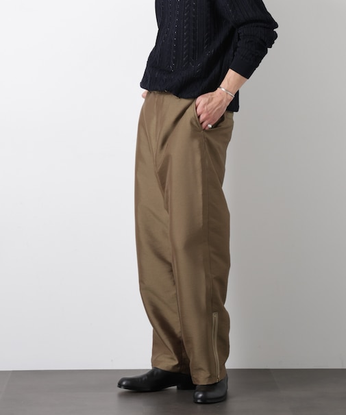 ｢ASSEMBLANC｣ パラシュートパンツ