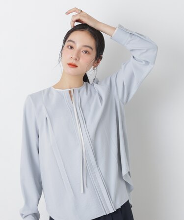 タックリボンブラウス