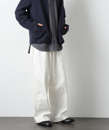 イージーバギーパンツ