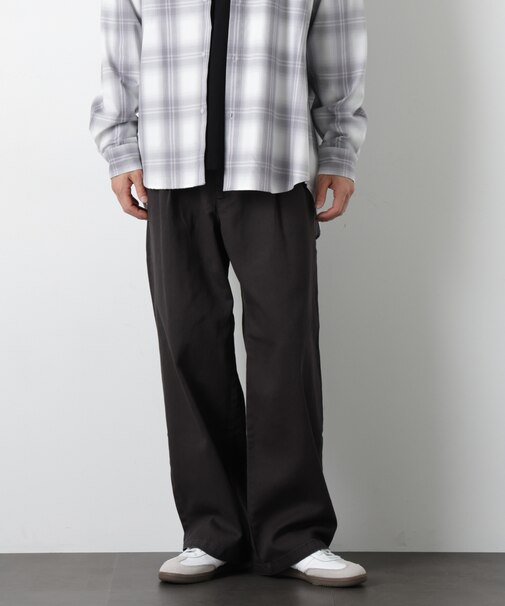 イージーバギーパンツ