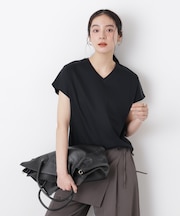 DressT／シルケットスムースVネックソフトドルマンTシャツ