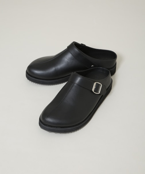 ストラップサボサンダル