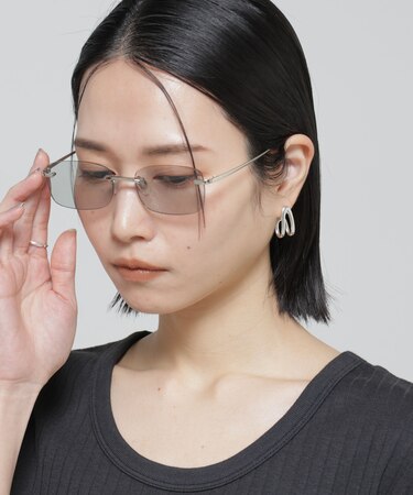 noeyedia／リムレススクエアグラス