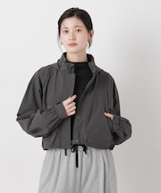 new balance／NB Greyクロップドジャケット