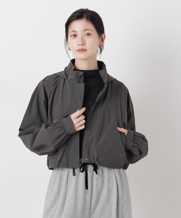 new balance／NB Greyクロップドジャケット