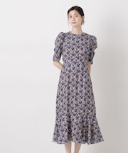 troisieme chaco／別注 CUT JACQUARD ワンピース