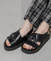 プラットフォームタッセルサンダル