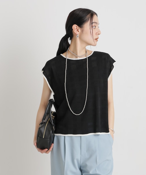 シアーチェックバイカラーパイピングニット